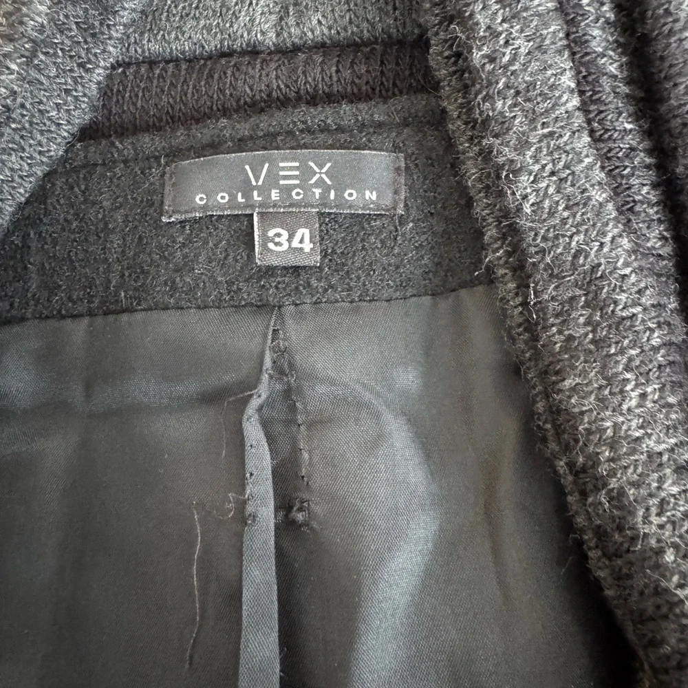 VEX wool sweater cardigan with buckle - Picture 3 of 4